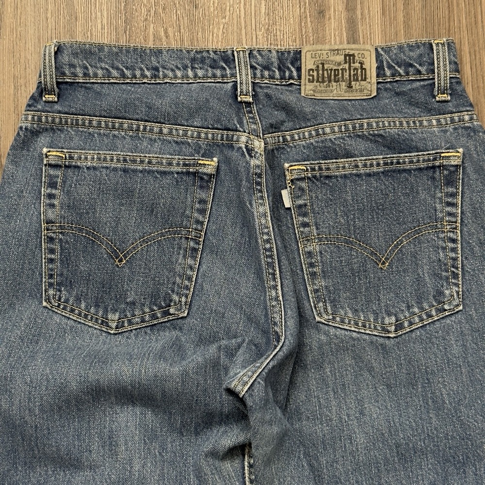 Vintage Levi's SilverTab Jeans Medium 13/14 Blue Guy's Fit Straight Denim - Picture 4 of 9